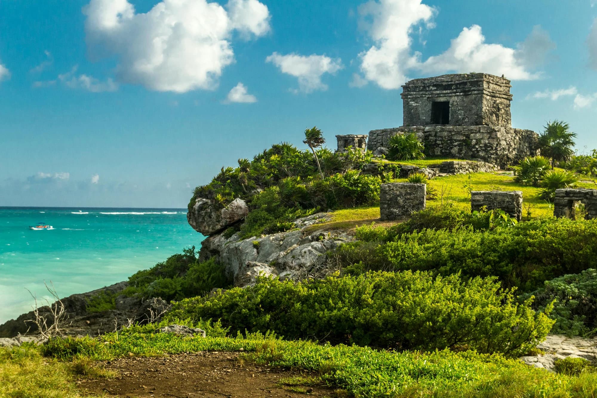 ​🌊 Tour Privado de Lujo: "Guardianes del Litoral" ​Tulum, Cobá y Experiencia Gastronómica Curada