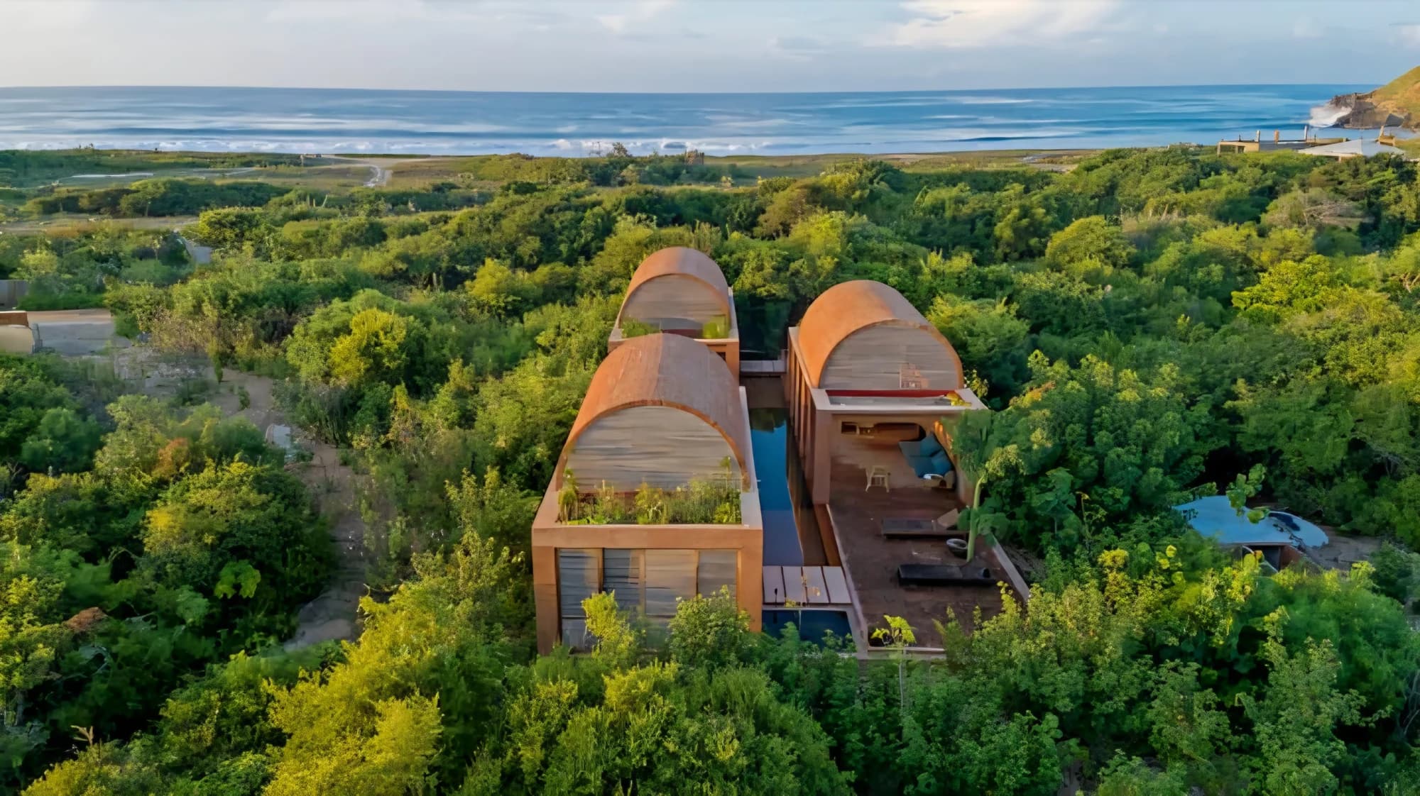 El Nuevo Lujo Descalzo: Arquitectura y Silencio en Puerto Escondido